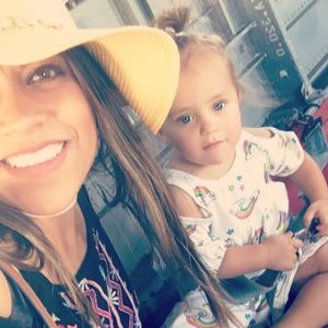 Meet your Posher, Brenda